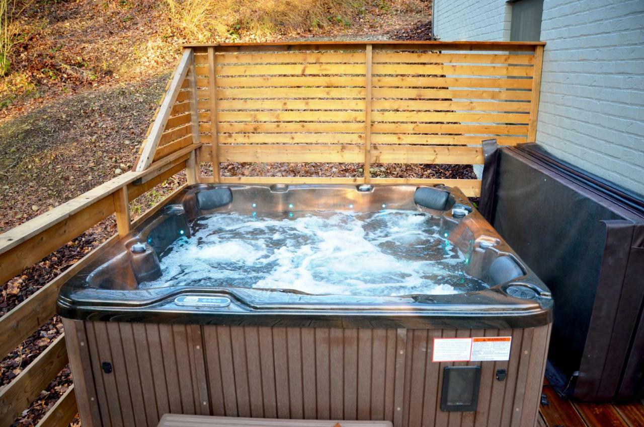 Villa Dakota - Jacuzzi, Zwembad, Playstation Durbuy Dış mekan fotoğraf
